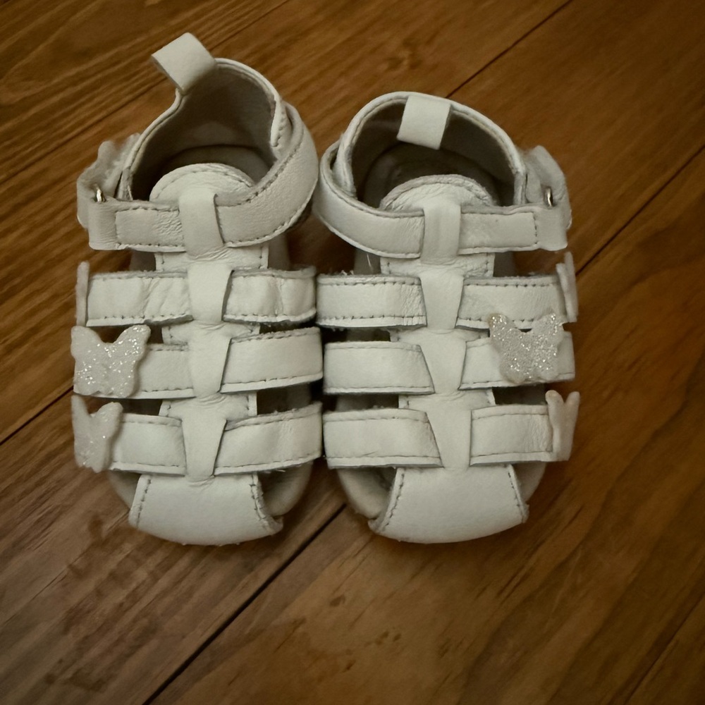 Robeez Butterfly Sandals (9-12mo) - Picture 2 of 6